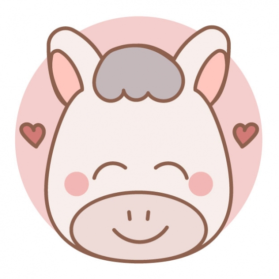 笑顔の白い馬