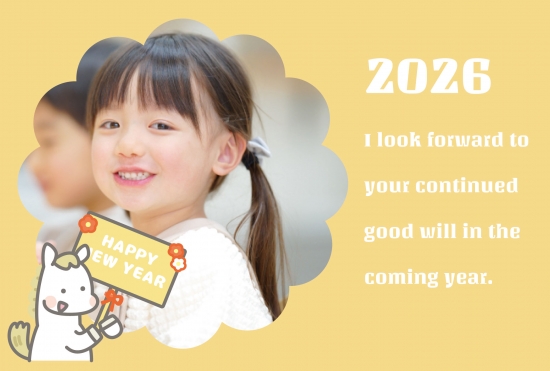 犬キャラと笑顔のフォト年賀状2026
